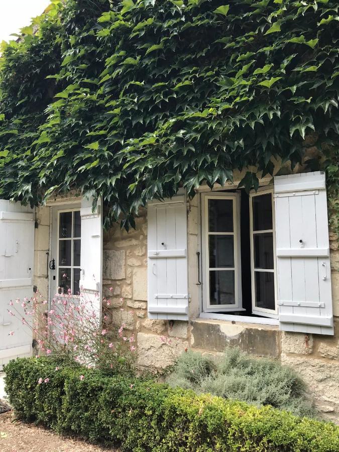 La Laiterie Du Logis Bed & Breakfast Chaniers Dış mekan fotoğraf