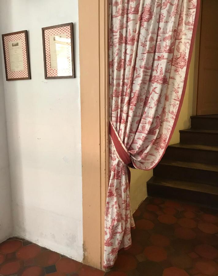 La Laiterie Du Logis Bed & Breakfast Chaniers Dış mekan fotoğraf